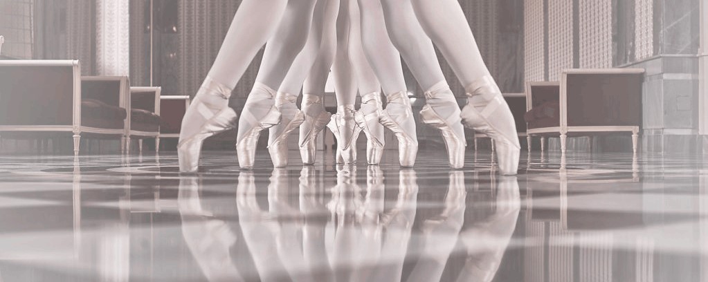 Ballet dancers' feet